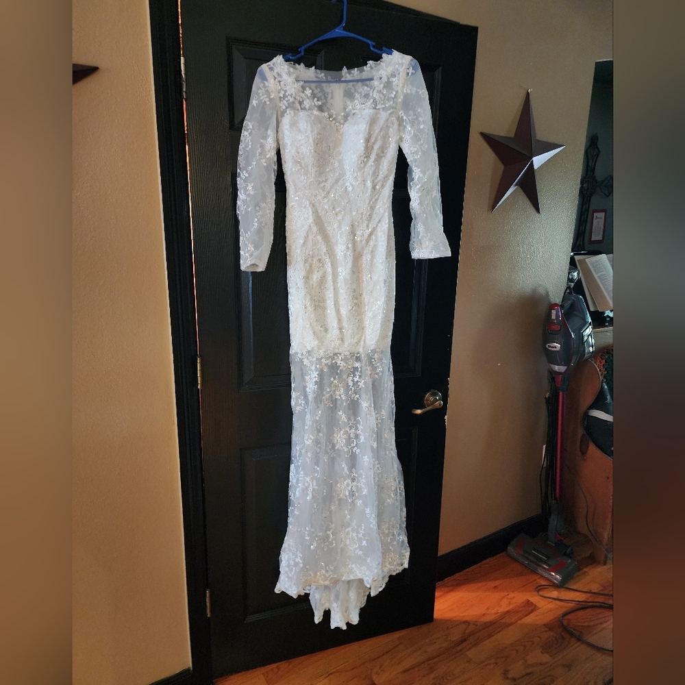 Wedding dress